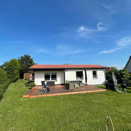 Bungalow Am Wreecher See Putbus Buitenkant foto