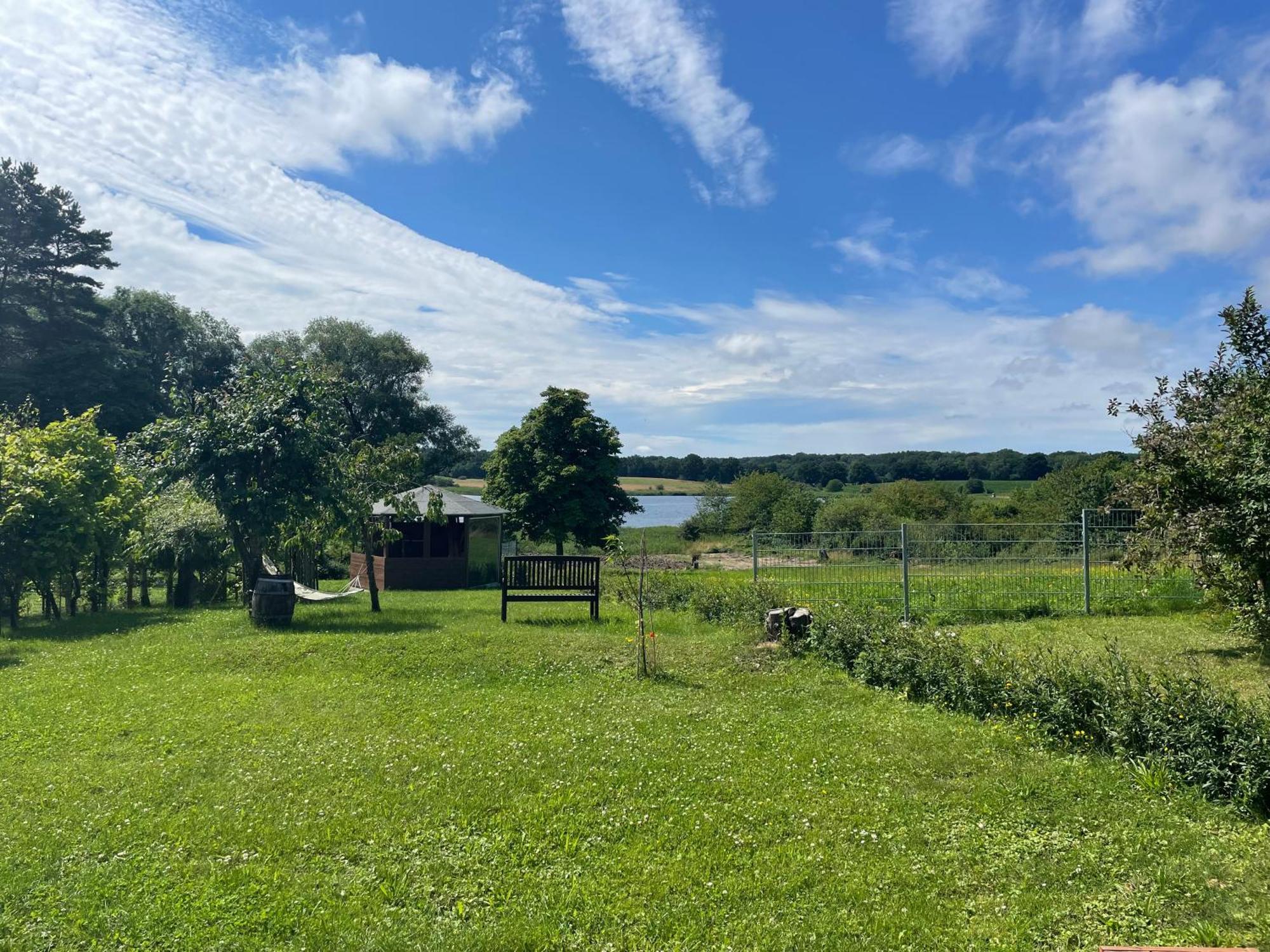 Bungalow Am Wreecher See Putbus Buitenkant foto