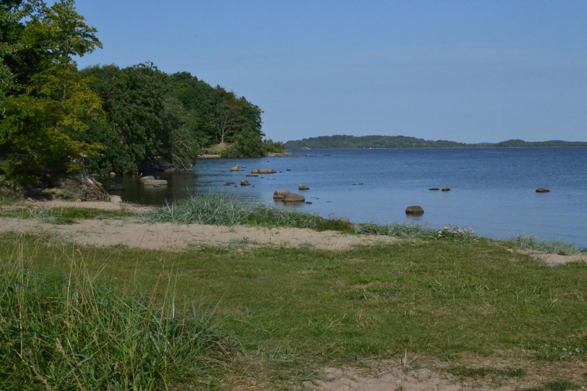 Bungalow Am Wreecher See Putbus Buitenkant foto